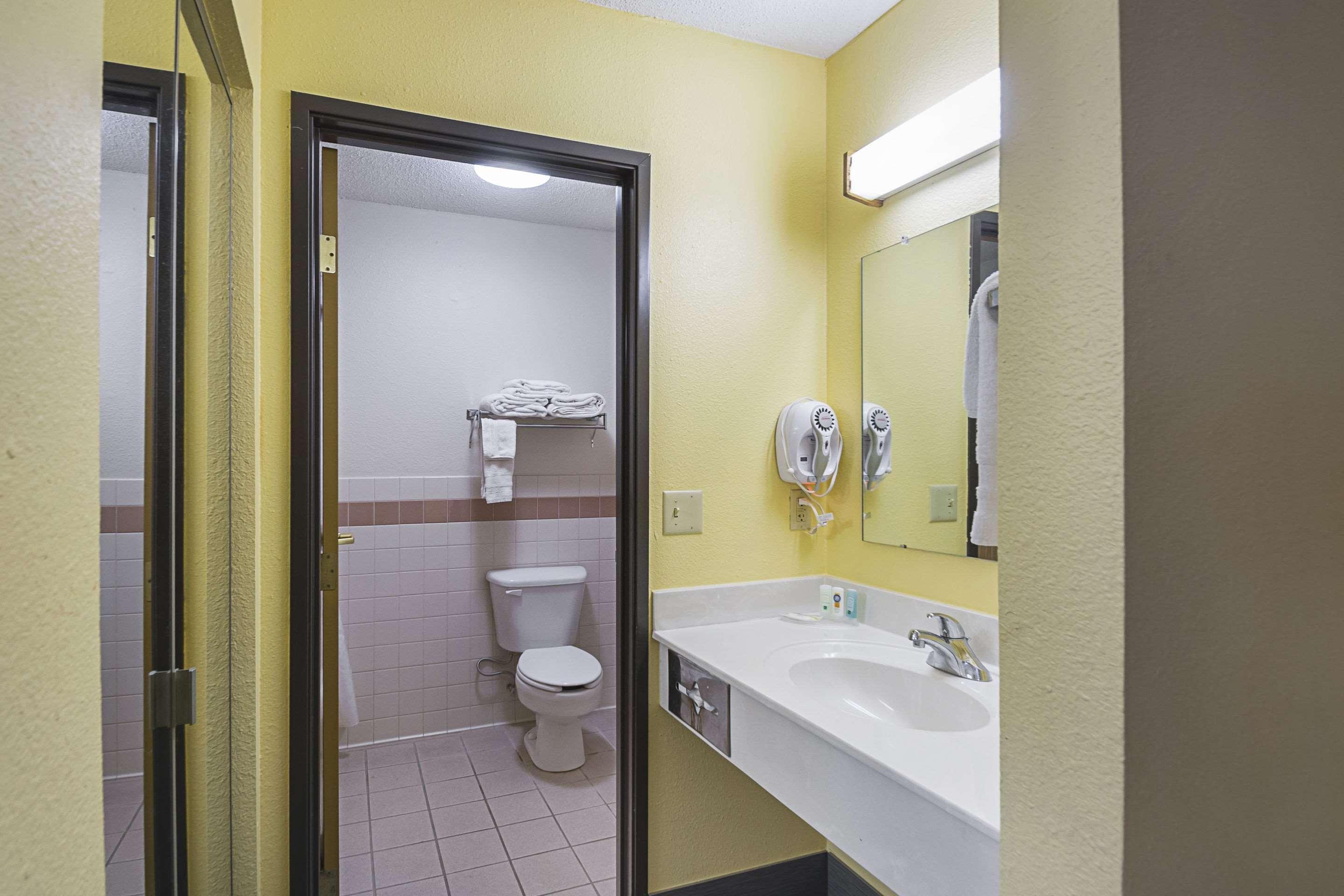 Quality Inn & Suites Harrington - Milford Eksteriør bilde