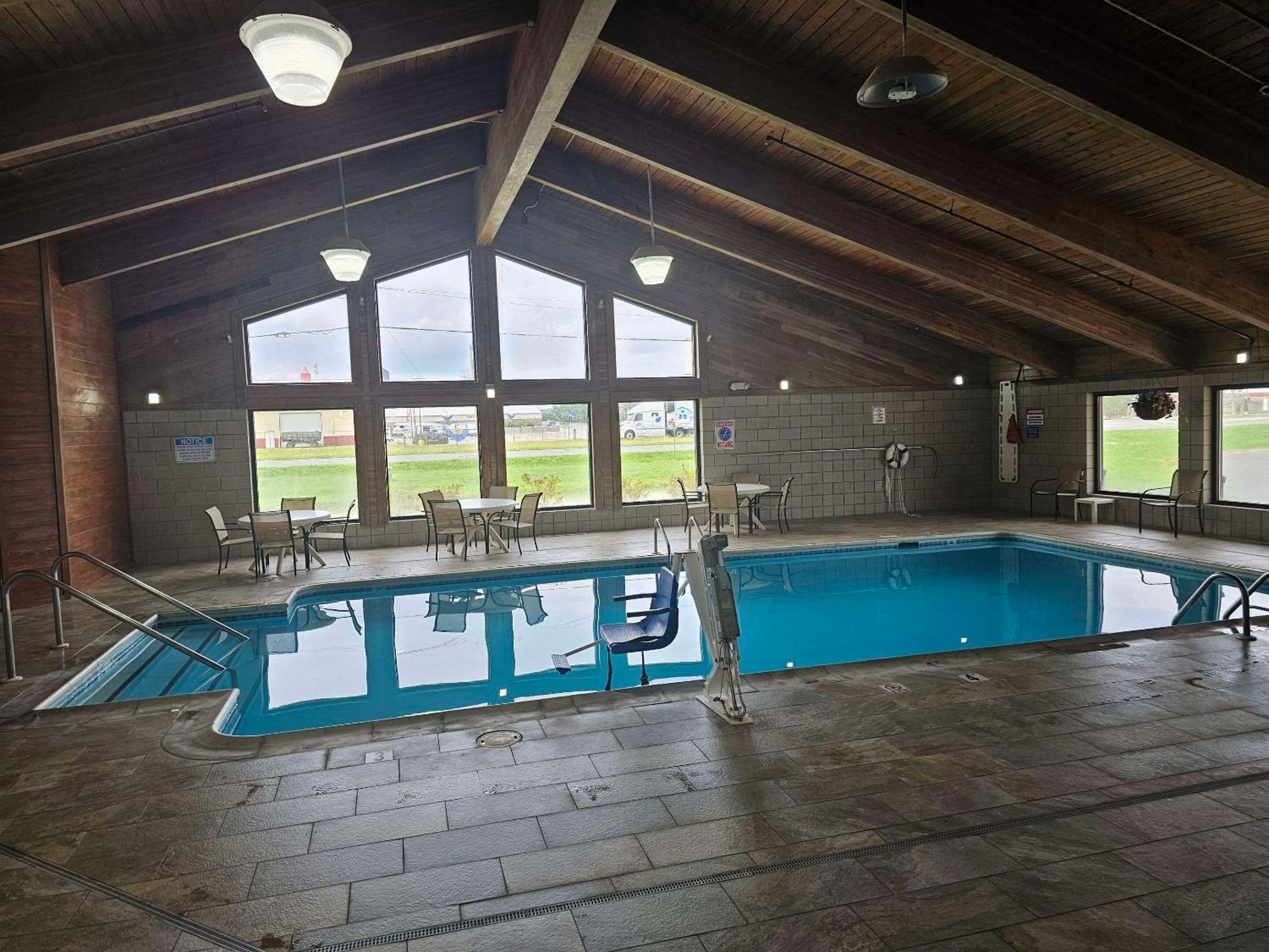 Quality Inn & Suites Harrington - Milford Eksteriør bilde