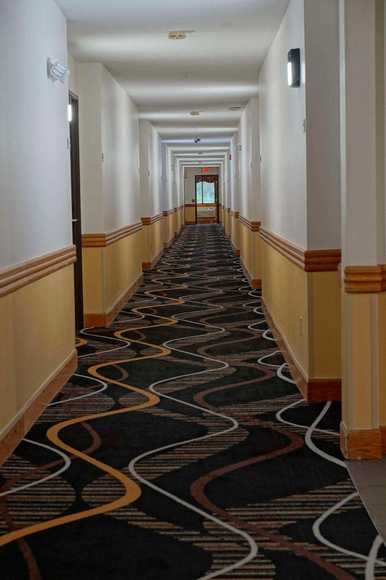 Quality Inn & Suites Harrington - Milford Eksteriør bilde