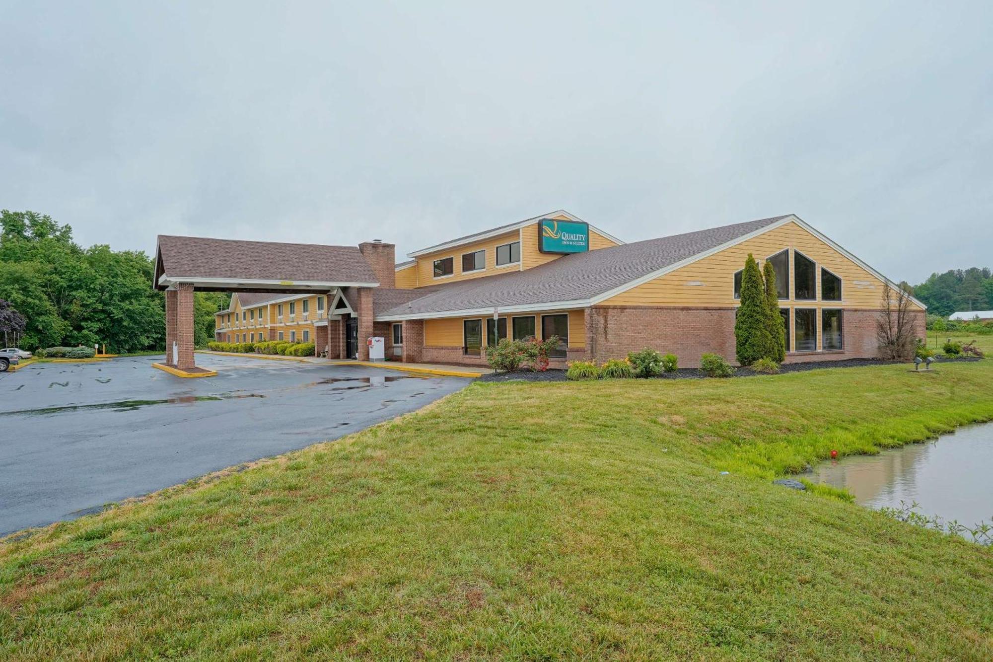 Quality Inn & Suites Harrington - Milford Eksteriør bilde